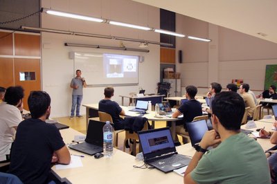 Toni Cuquerella aproxima la F1 al Mster en Motorsport. Ingeniera y Mecnica de Competicin