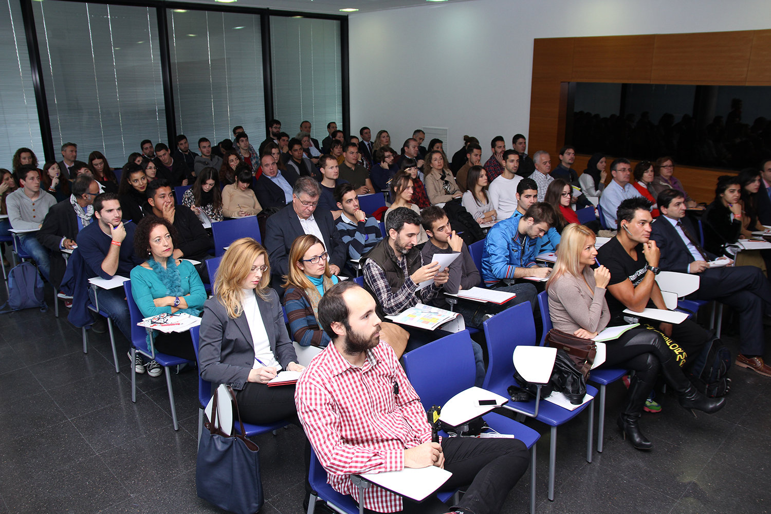 Centro de Eventos. Participantes 7. #DPECV2014