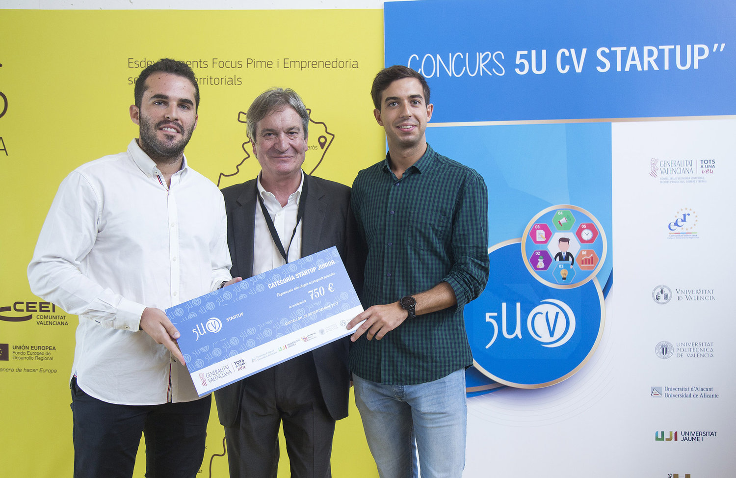 Entrega de premios Concurso 5U CV Startup[;;;][;;;]