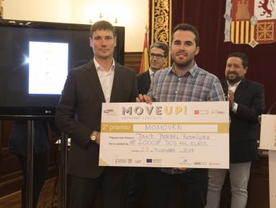 Acto entrega de premios y diplomas Move Up! 2017. Segundo premio - MOMOVEN -