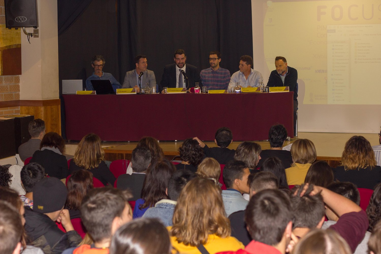 Mesa redonda: el turismo deportivo en la comarca[;;;][;;;]- 1 - 1 - 1 - 1 - 1 - 1 - 1 - 1