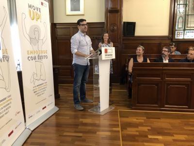 Acto entrega de premios y diplomas MOVE UP! emprende con xito 2019 (32)