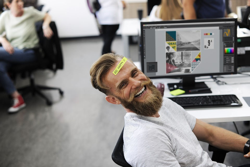 Ha llegado un nuevo CHO, cuando se busca implantar la felicidad en la empresa